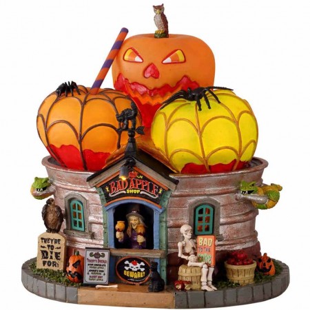 The bad apple shop Spooky Town Lemax 15728